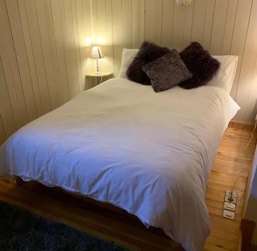 2-bedroom - Mont Blanc Views, Near Flagere Lift Chamonix