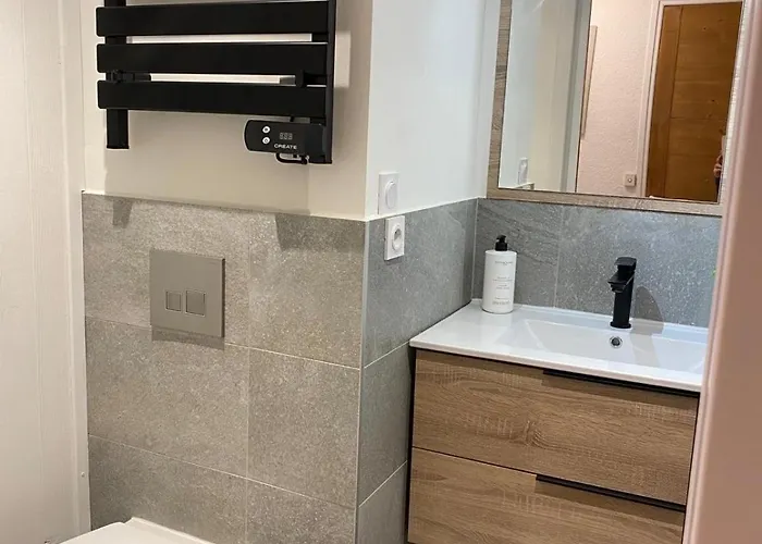 2-bedroom - Mont Blanc Views, Near Flagere Lift Appartement Chamonix