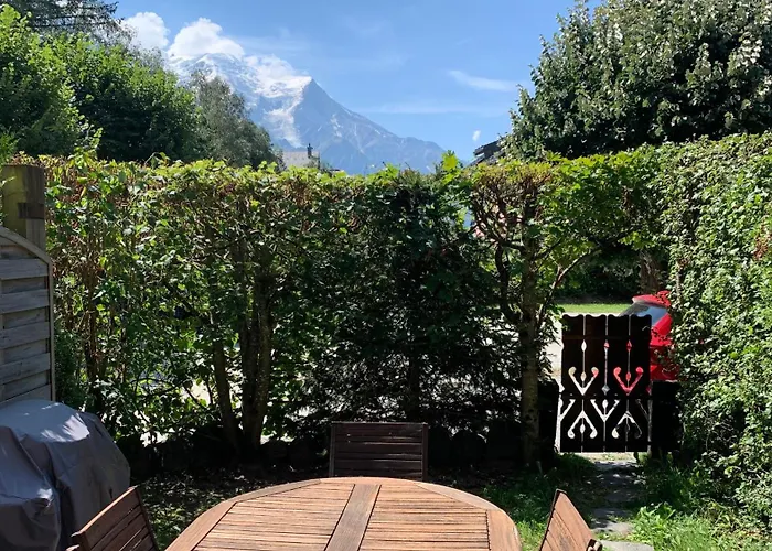 2-bedroom - Mont Blanc Views, Near Flagere Lift Appartement