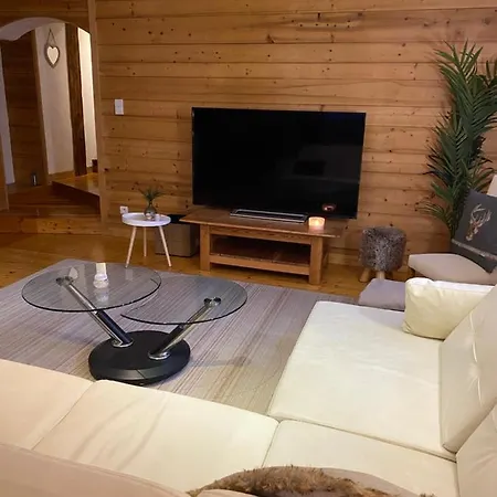 2-bedroom - Mont Blanc Views, Near Flagere Lift Appartement *